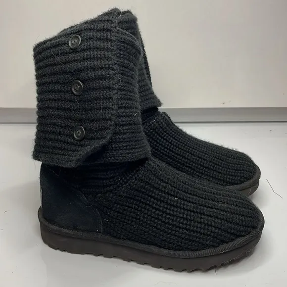 Ugg Classic Cardy Boots Fur Insole Knit Buttons Winter Wool Blend Black Womens 6