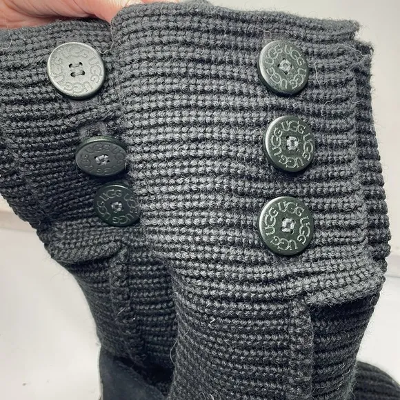 Ugg Classic Cardy Boots Fur Insole Knit Buttons Winter Wool Blend Black Womens 6