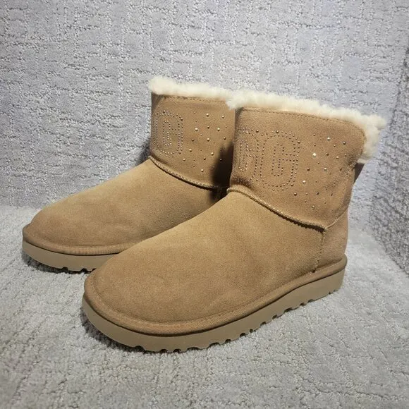 UGG Classic Gem Mini Women's Size 8 US Chestnut Suede Winter Boots 1125911