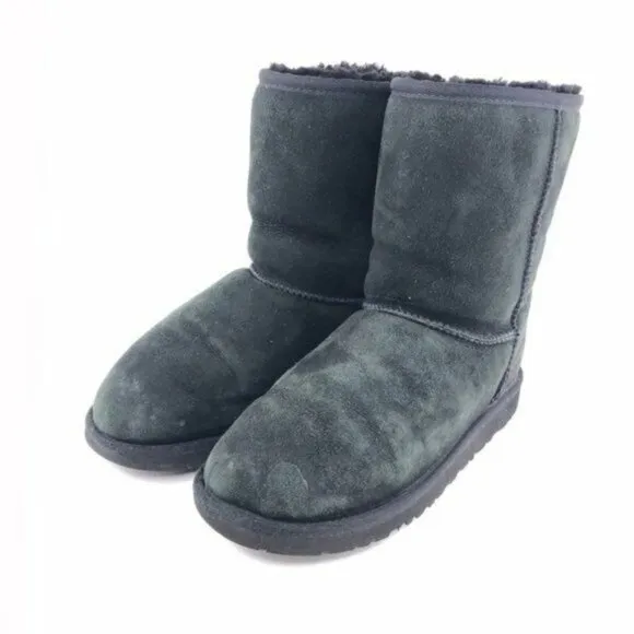 UGG Classic Short Sheepskin Winter Boots Kids 6