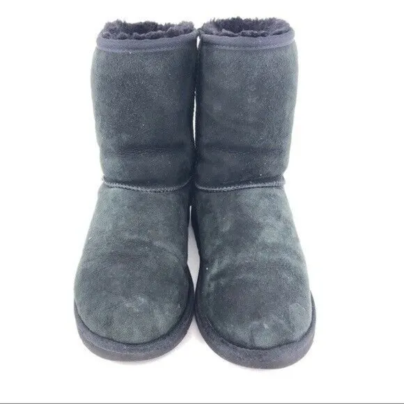UGG Classic Short Sheepskin Winter Boots Kids 6
