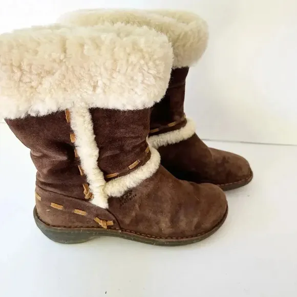 UGG Elijo 5674 Dark Brown Suede Sheepskin Lined Pull On Winter Boots