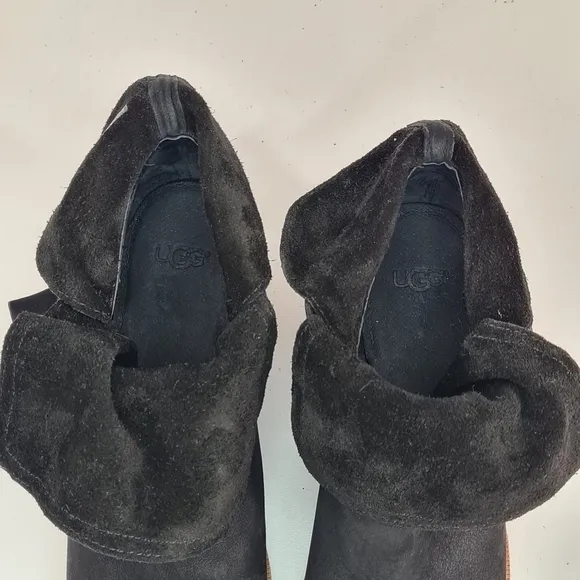 UGG Elora Black Suede Nubuck Leather Ankle Boots Moto Biker Women’s 8.5