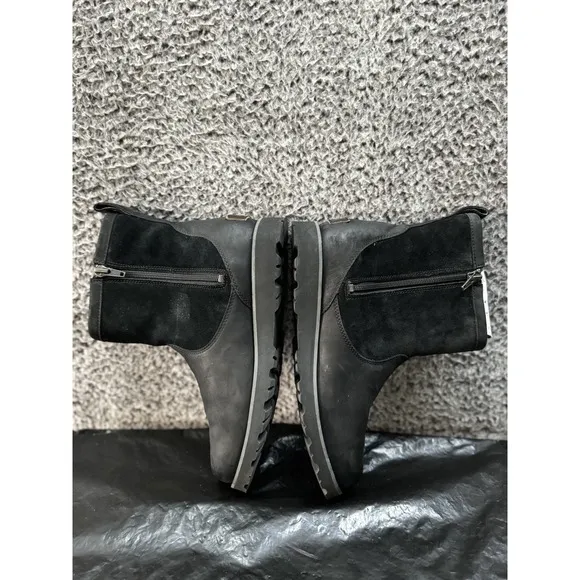 UGG Hendren TL Men's Black Suede Side Zip Sherling Winter Boots Size 9