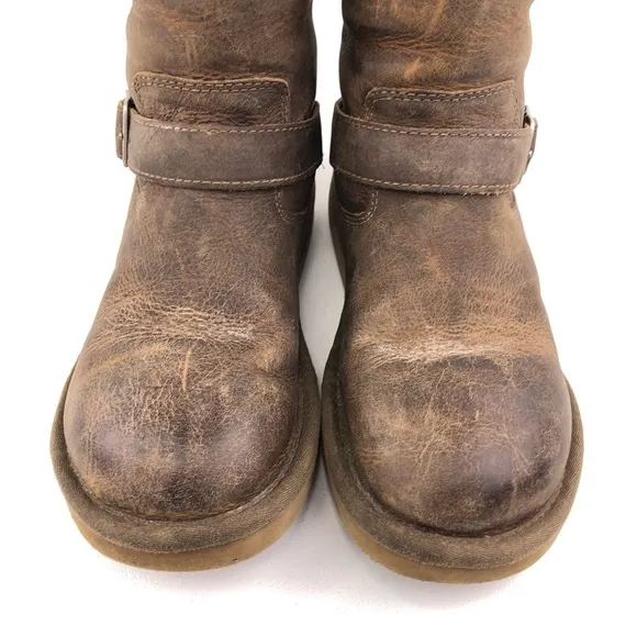 UGG Kensington Pull on Sheepskin Winter Boots 7