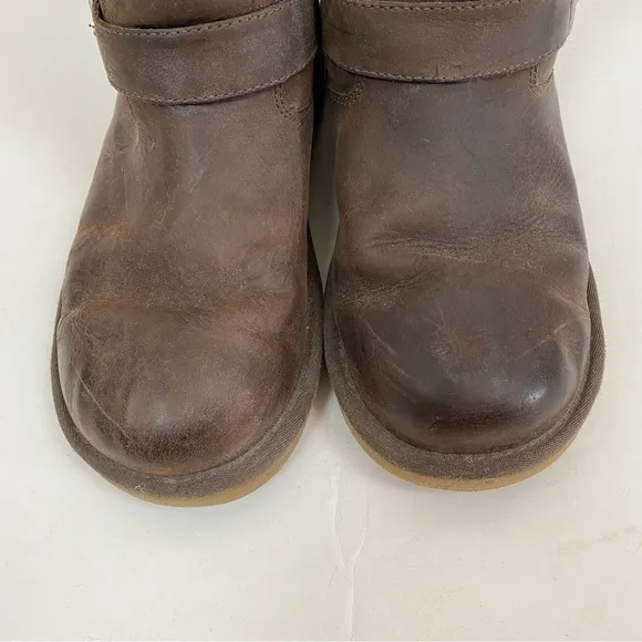 UGG Kensington Shearling Fleece Lined Winter Boots