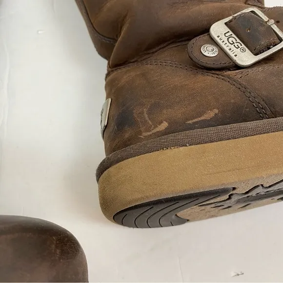 UGG Kensington Shearling Fleece Lined Winter Boots
