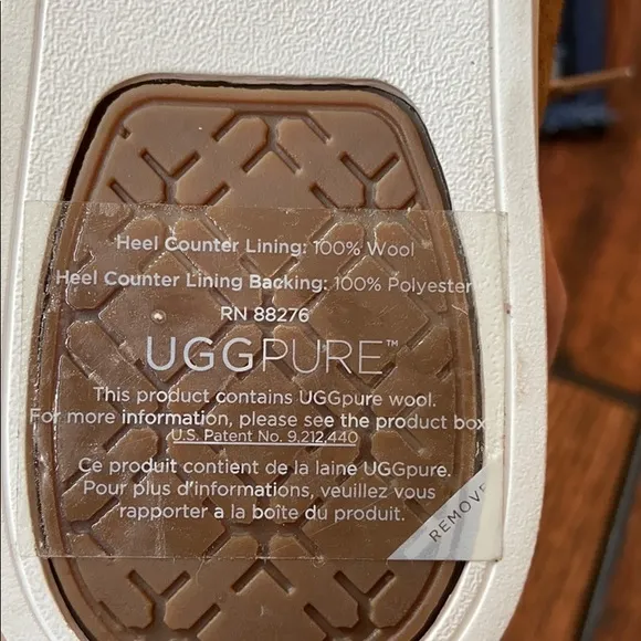 Ugg lace up suede shoes size 6