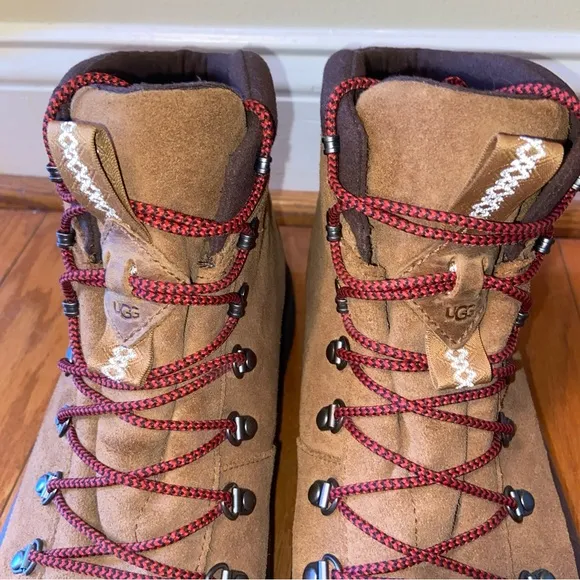 UGG Men's Brown Hiking Work Boots Padded Lace up Outdoor