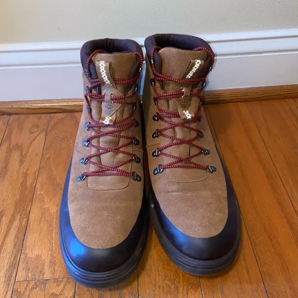 UGG Men's Brown Hiking Work Boots Padded Lace up Outdoor