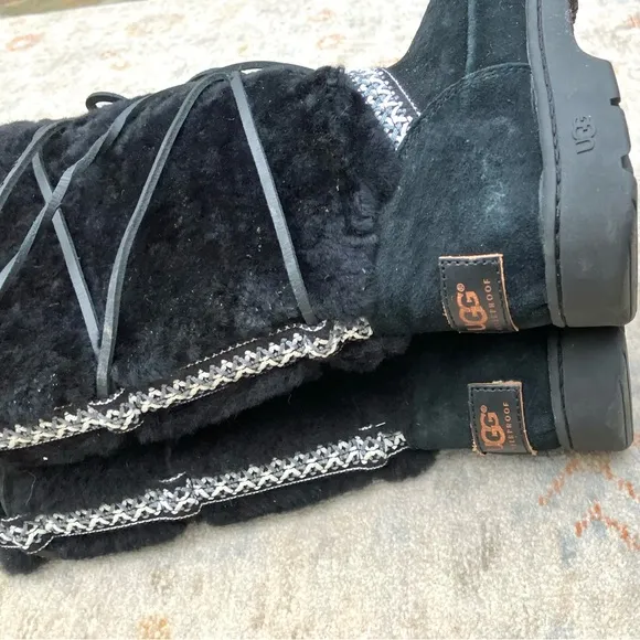 Ugg Pure 1013000 NWT New Black Sherpa Winter Boots Sz 5