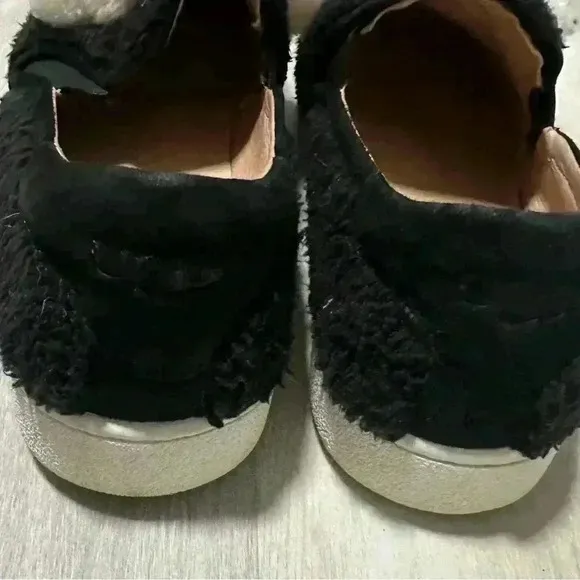 UGG RICCI POM POM WOMEN'S SLIP-ON SNEAKERS SHOES BLACK Size 7