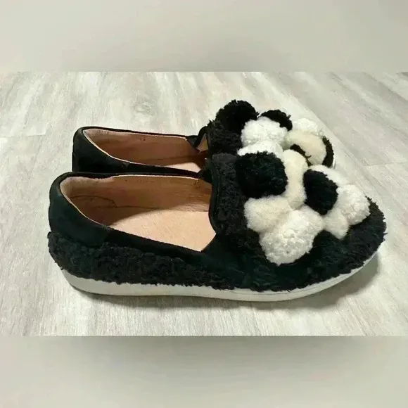 UGG RICCI POM POM WOMEN'S SLIP-ON SNEAKERS SHOES BLACK Size 7