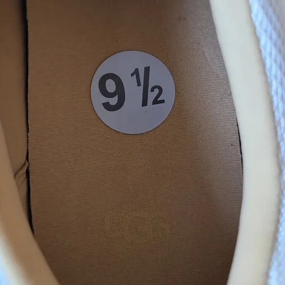 UGG Shoes Marin Tan Nubuck Suede Lace Up Platform Sneakers Size 9.5 …NEW