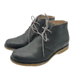 UGG Sz 8 Leighton Black Tan Chukka Boots Minimalist Design