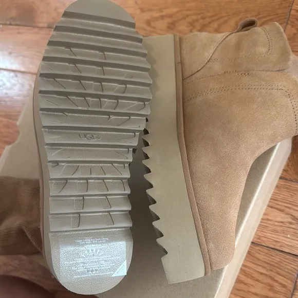 UGG Tan Winter Boots with Suede Finish and Chunky Sole