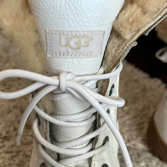 UGG Women's White and Tan Winter Boots