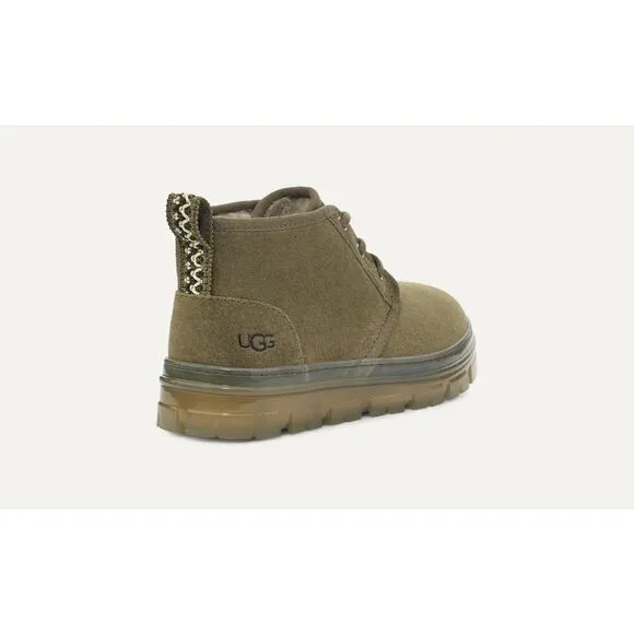 UGG’s Neumel Clear Women’s Heritage Chukka Olive Green Suede Lace Up Boots Sz 7