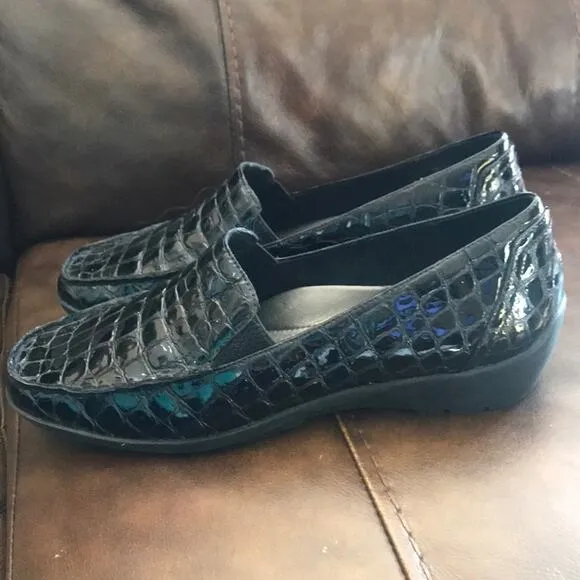 Umberto Raffini 10 black patent loafer shoes