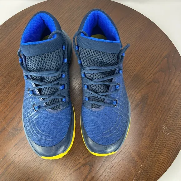Under Armour NXT Shoes Men's 9.5 Blue Basketball Team Sneakers 1298311-400
