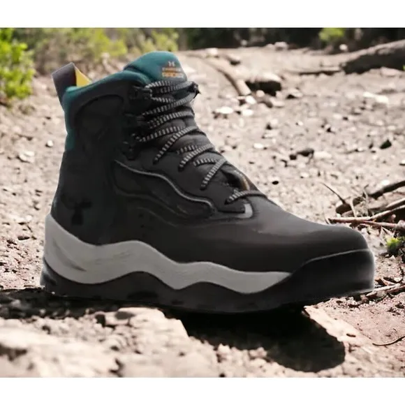 Under Armour UA Storm Raider Mid Waterproof Hiking Boots 3024265 MENS 11 NEW