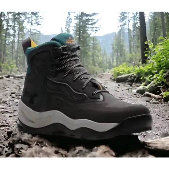 Under Armour UA Storm Raider Mid Waterproof Hiking Boots 3024265 MENS 11 NEW