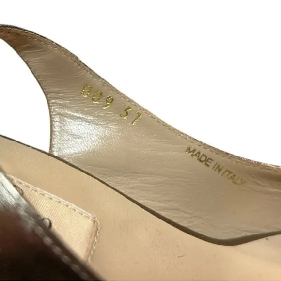 Valentino Garavani Women's Gold Espadrille Wedge Sandals Size 6.5 eu 37