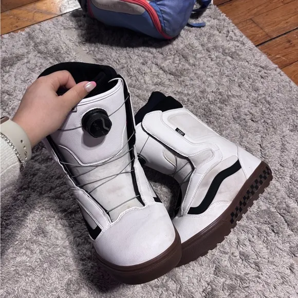 Vans Aura OG Snowboard Boots