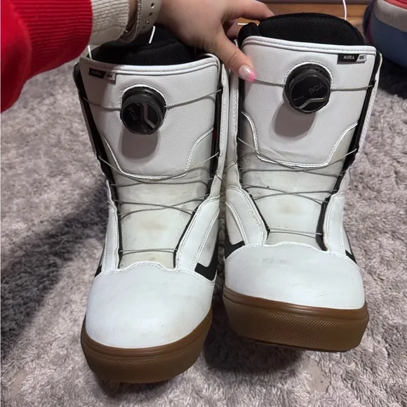 Vans Aura OG Snowboard Boots