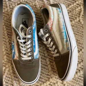 VANS Men's‎ Sneakers Ward Green White Tie Dye Lace Up Skate Shoes Size 10