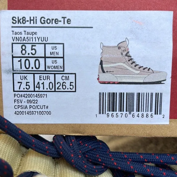 Vans WMNS Sk8-Hi Gore-TechTaos TaupeVN0A5111YUUBoots