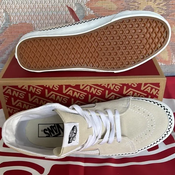 Vans WMNS Sk8-Hi TaperedCheckerboard Foxing TurtlVN0A4U16DJRsneakers
