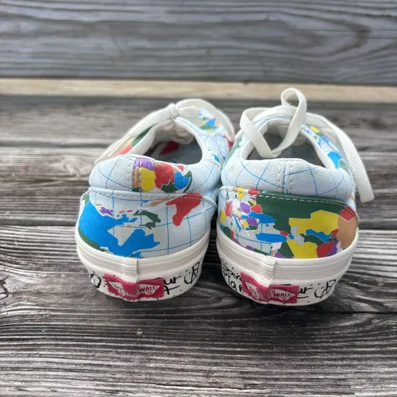 Vans womens era save our planet world map sneakers 8 blue