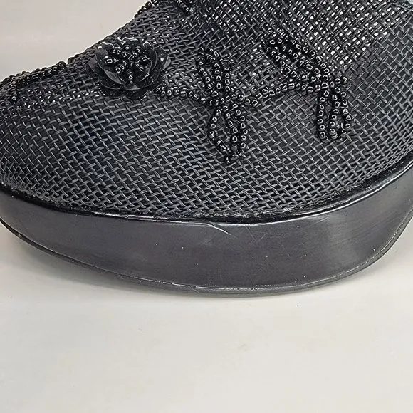Varsavia Viamara High Heel Shoes Black Size 8.5 Mesh Upper Beaded Floral Design