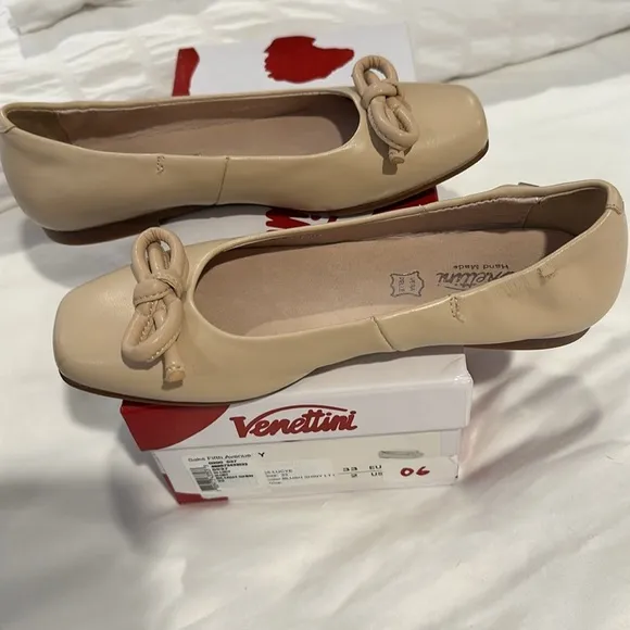 VENETTINI KIDS HANDMADE EUROPEAN SHOE 33/2 LUCY IN BLUSH NWOT
