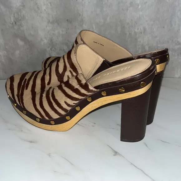 Veronica beard grita animal print heeled Mules 9.5