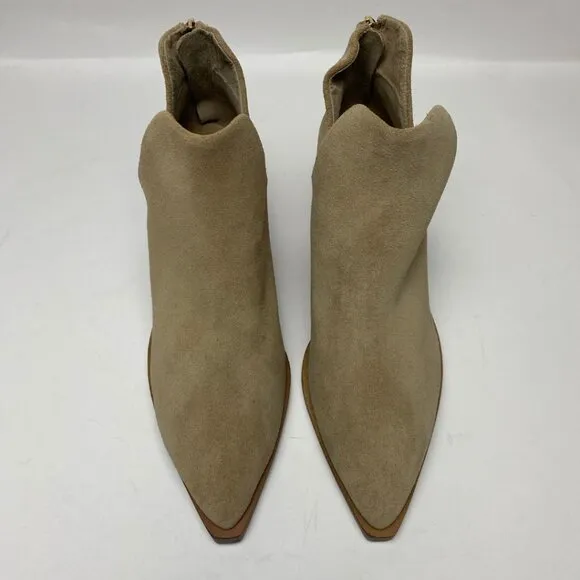 VINCE CAMUTO Gigietta Suede Bootie Size 9