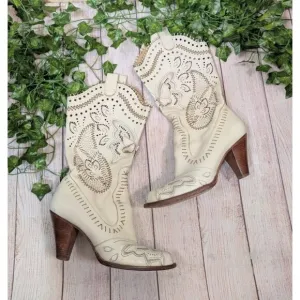 Vince Camuto Women's Western Boots Leather Perforated Butterfly Boho Festival 7M