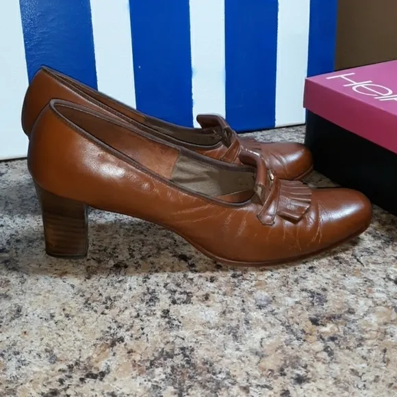 Vintage 1970s Heiress ladies dress shoes 8