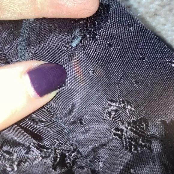 Vintage 90’s Embroidered Taffeta Skirt