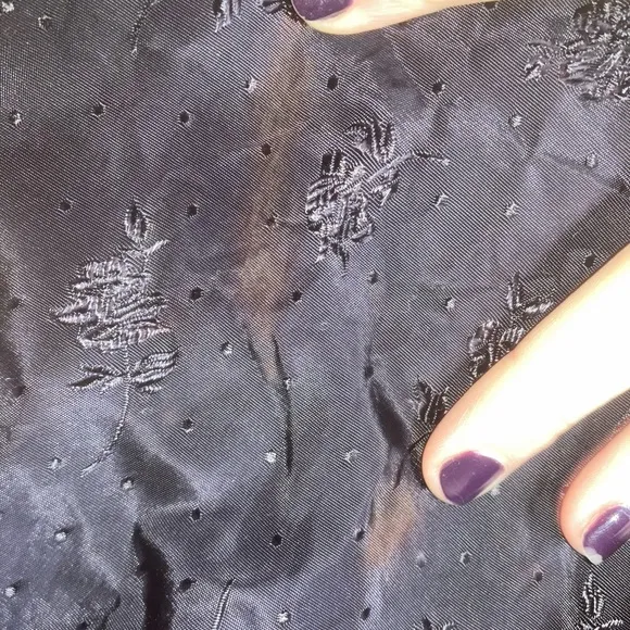 Vintage 90’s Embroidered Taffeta Skirt