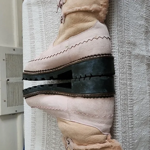 Vintage Blondo Shearling and Suede Winter Boots Lug Sole Blush Pink Women's 9