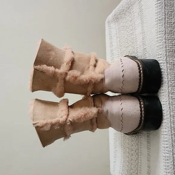 Vintage Blondo Shearling and Suede Winter Boots Lug Sole Blush Pink Women's 9
