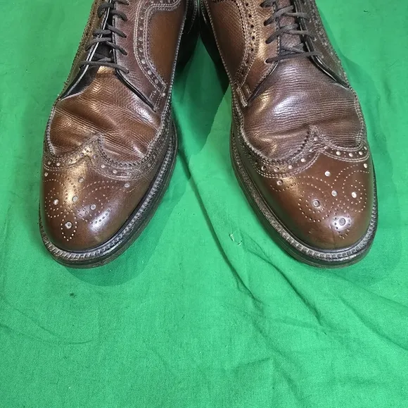 Vintage MANSFIELD DIPLOMATS Leather Wingtip Formal Oxford Mens Shoes 10.5