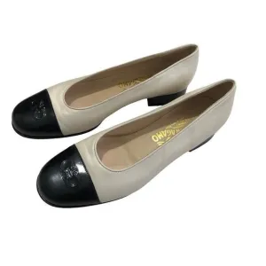Vintage Salvatore Ferragamo Ballet Shoes Cream Black Leather Womens Size 7B