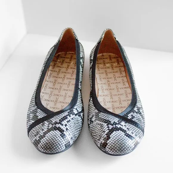 VIONIC CAROL BALLET FLATS Animal Print -Black &amp; White- Vionic Shoes Womens Sz 7