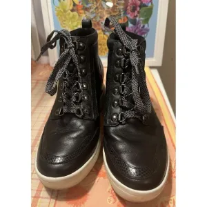 Vionic Jordy Black Oxford Wedge Ankle Boots Booties Lace Up Women's Sz 7