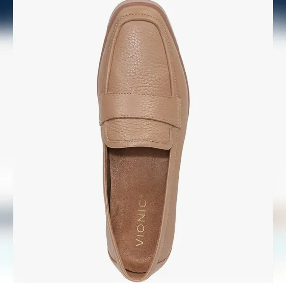 Vionic Sella shoes size 8.5 women's