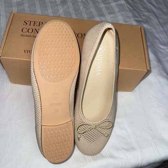Vivaia Ballet Bow Flats Knit Almond Toe Comfortable Shoes Beige Size 9 EUR40