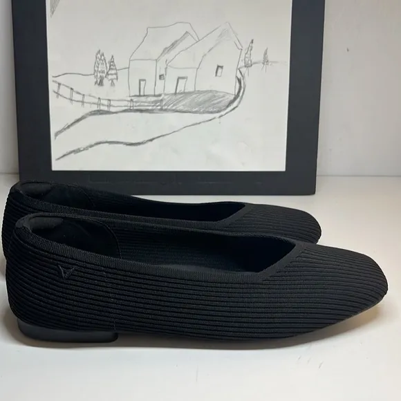 VIVAIA Black Square Margot 2.0 Ballet Flats Women’s Size 10.5
